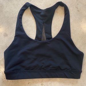 Lululemon Invigorate Bra Black Size 4